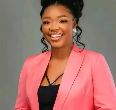 Lizzy Gold Onuwaje Biography